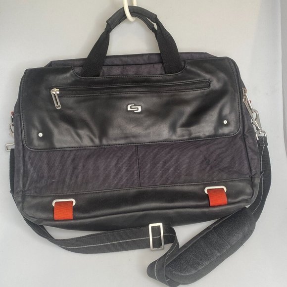 SOLO Laptop or Messengar Bag Black Nylon w/ Padded Sleeve for up to 16" Laptop - Picture 2 of 10